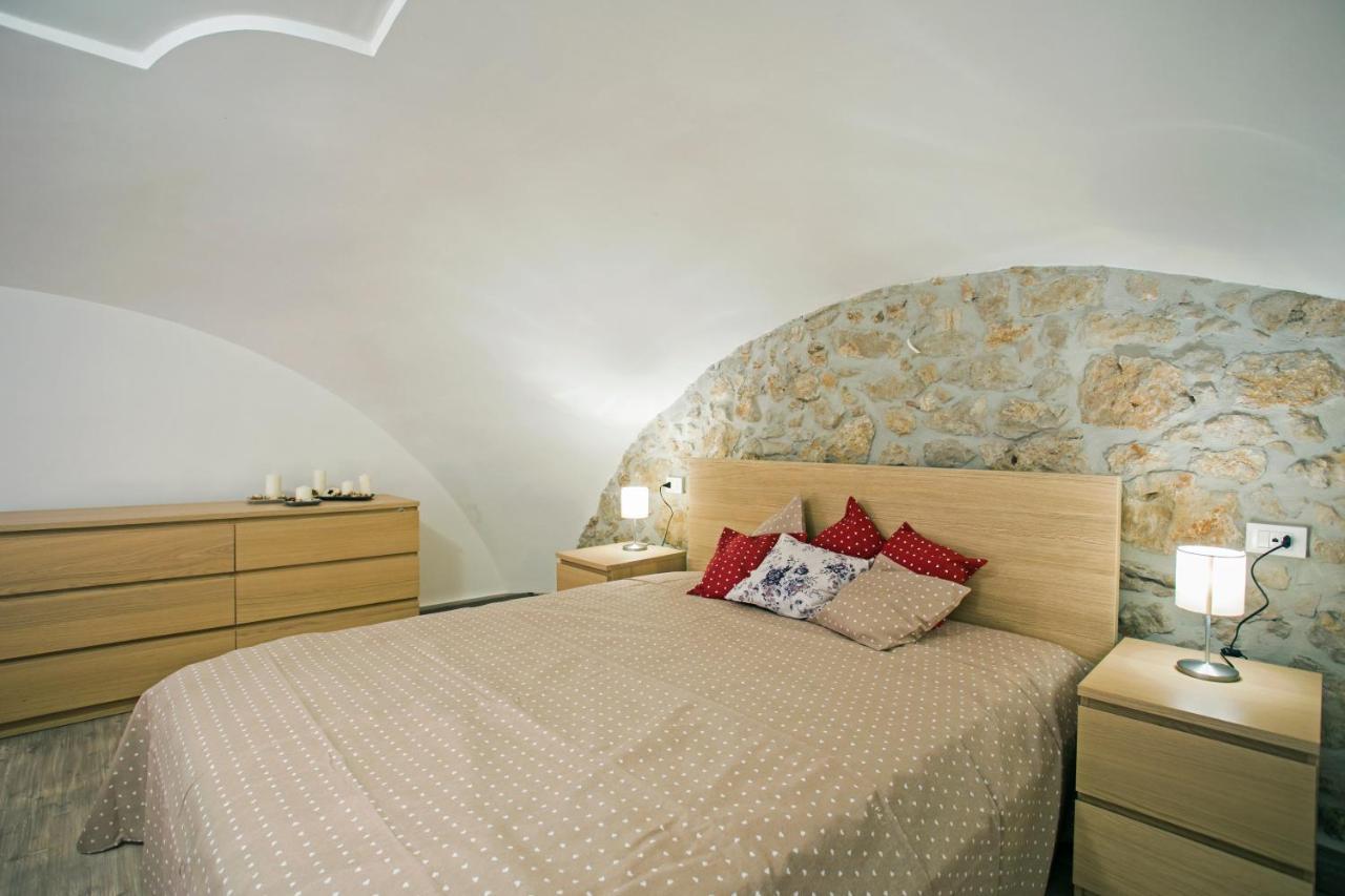 Sirene Holiday Bed and Breakfast Gaeta Eksteriør billede